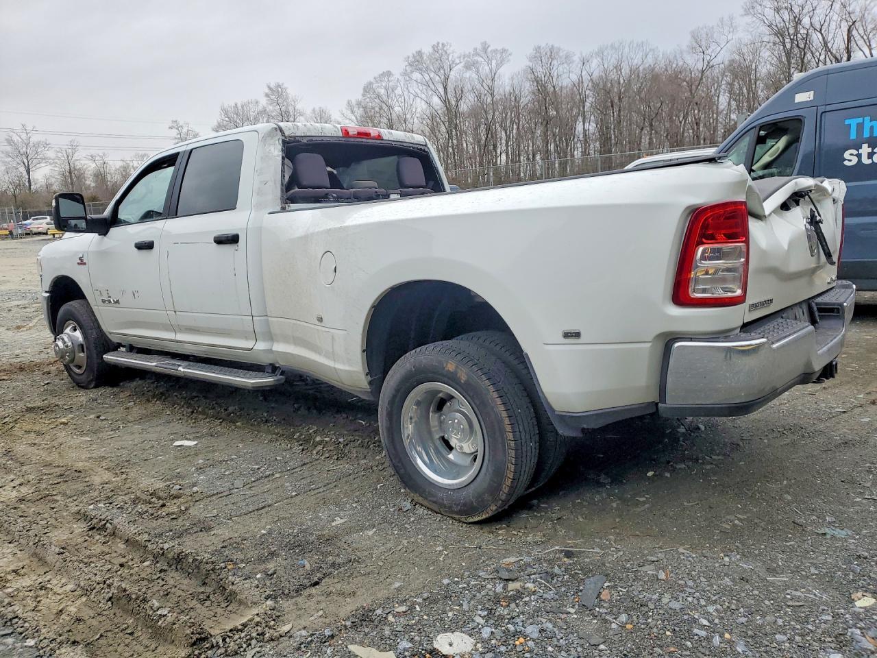 2024 Dodge Ram 3500 big Horn