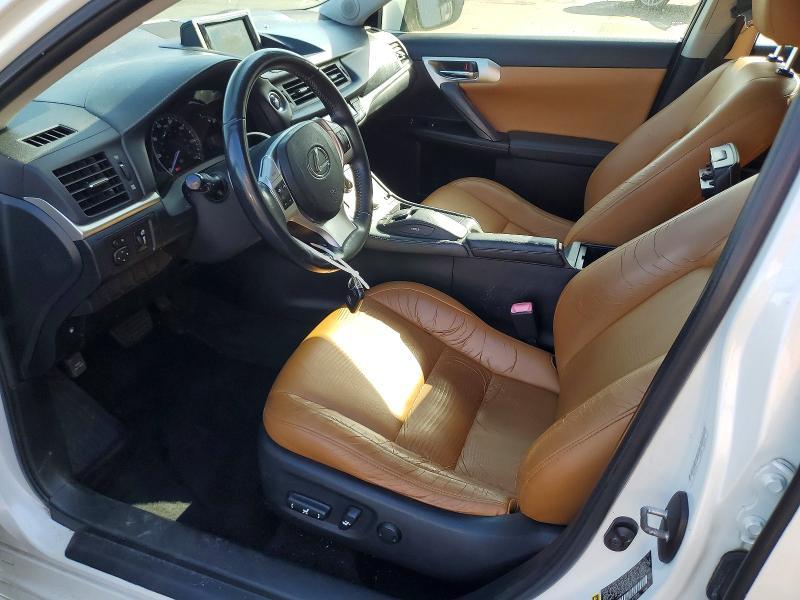 2013 Lexus Ct 200h Base