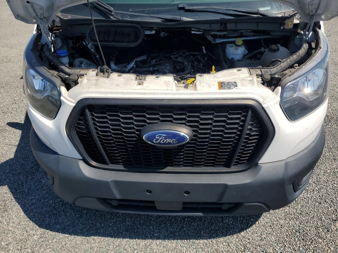 2023 Ford Transit Delivery Truck