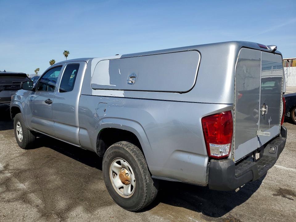 2018 Toyota Tacoma SR