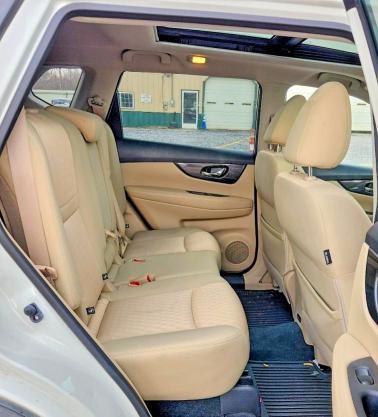 2019 Nissan Rogue sv