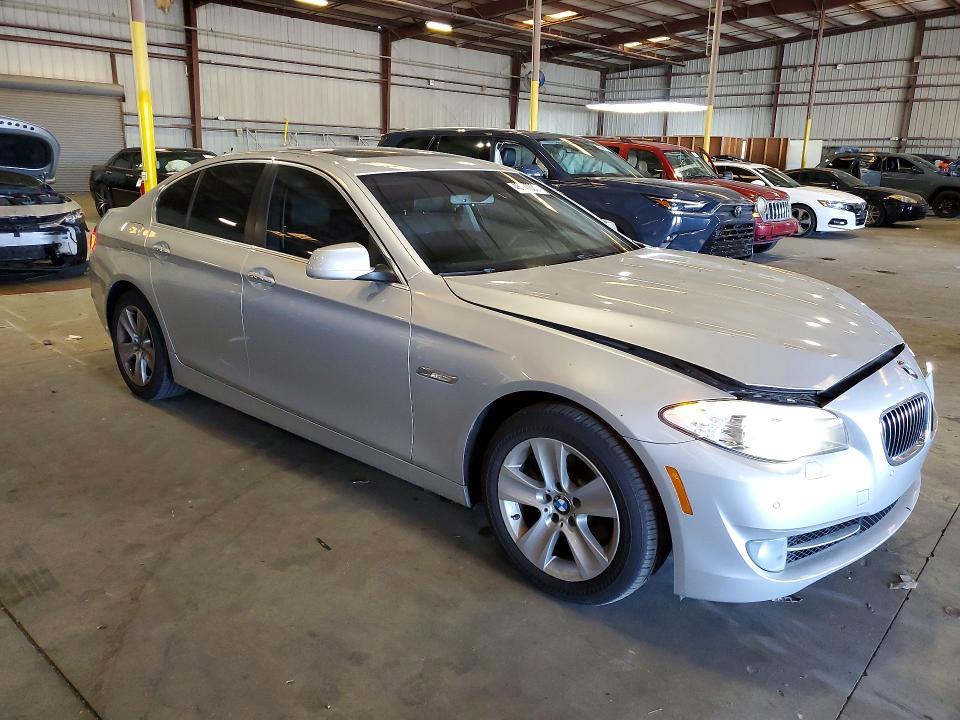 2013 BMW 528 i