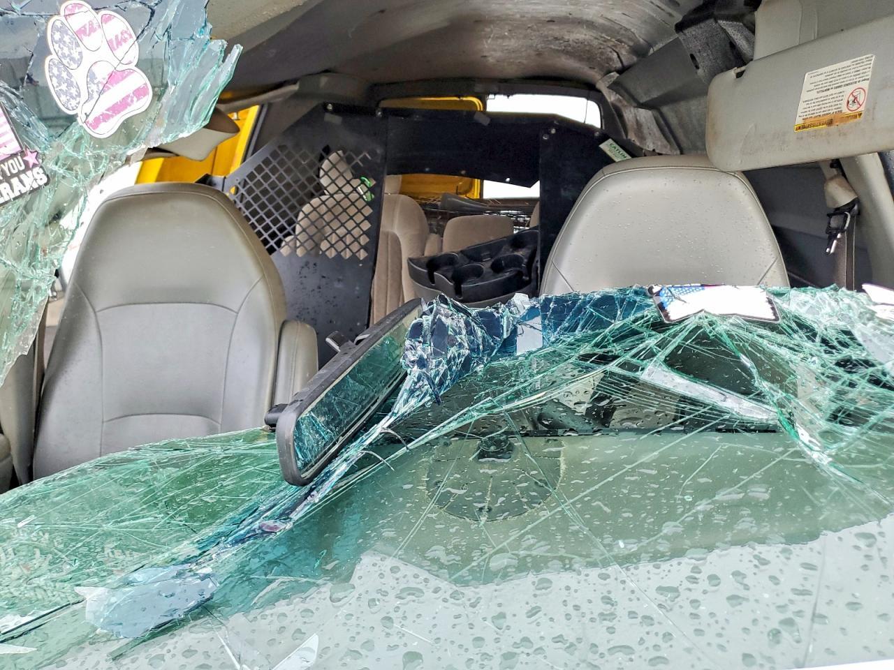 2006 Ford Econoline E250 van