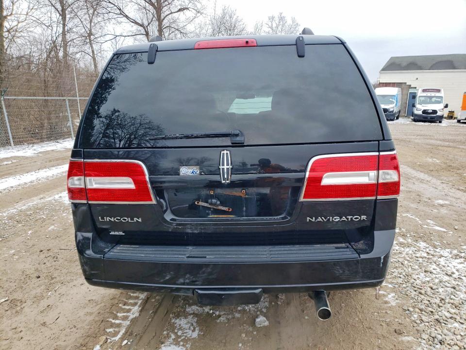 2007 Lincoln Townhouse Navigator
