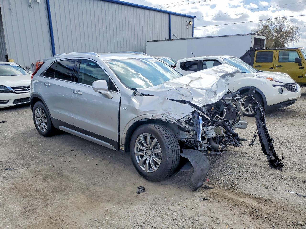 2020 Cadillac XT4 Premium Luxury