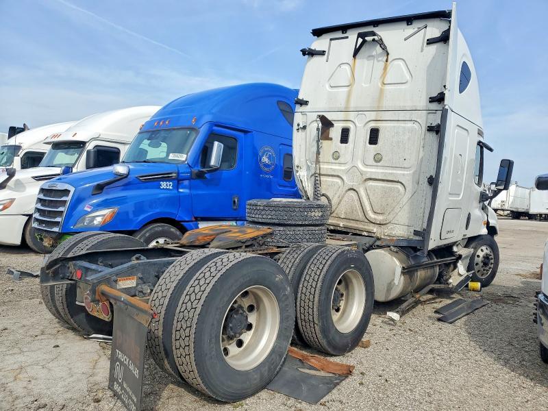 2016 Freigliner 2016 Freightliner Cascadia 125 Semi Truck
