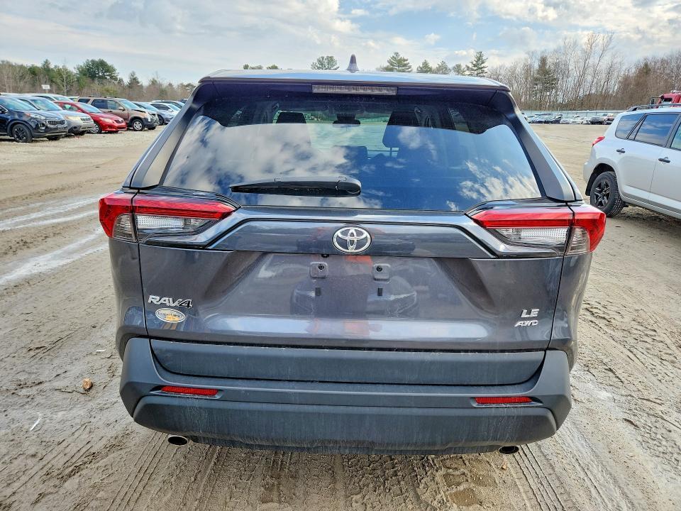 2023 Toyota Rav4 le