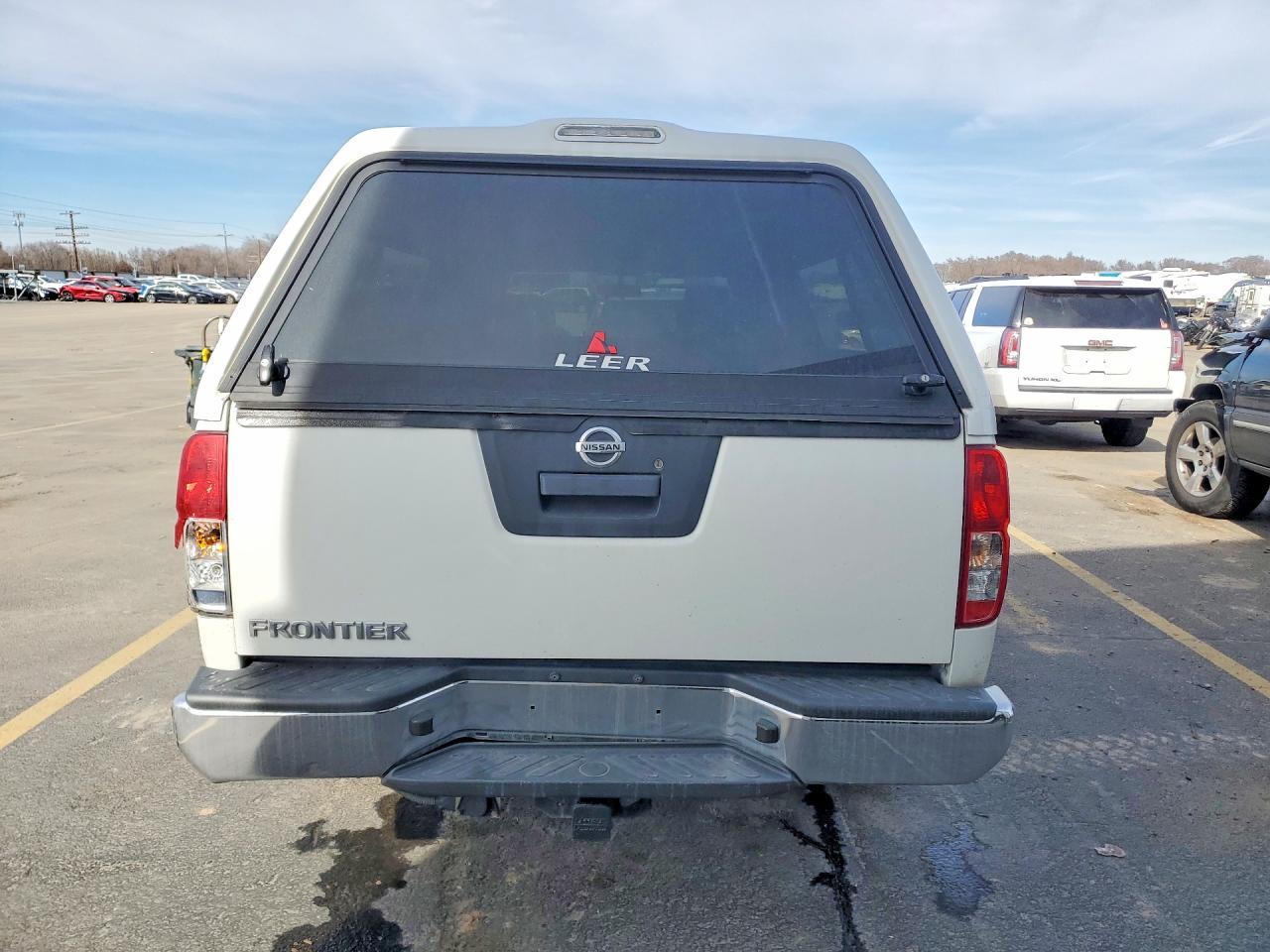 2014 Nissan Frontier S