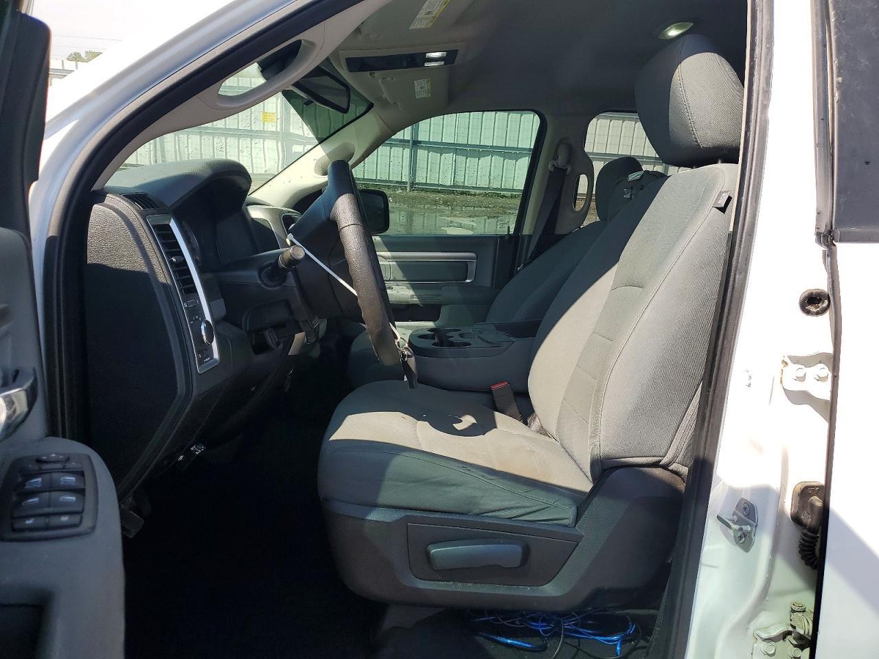 2016 Dodge RAM 1500 SLT