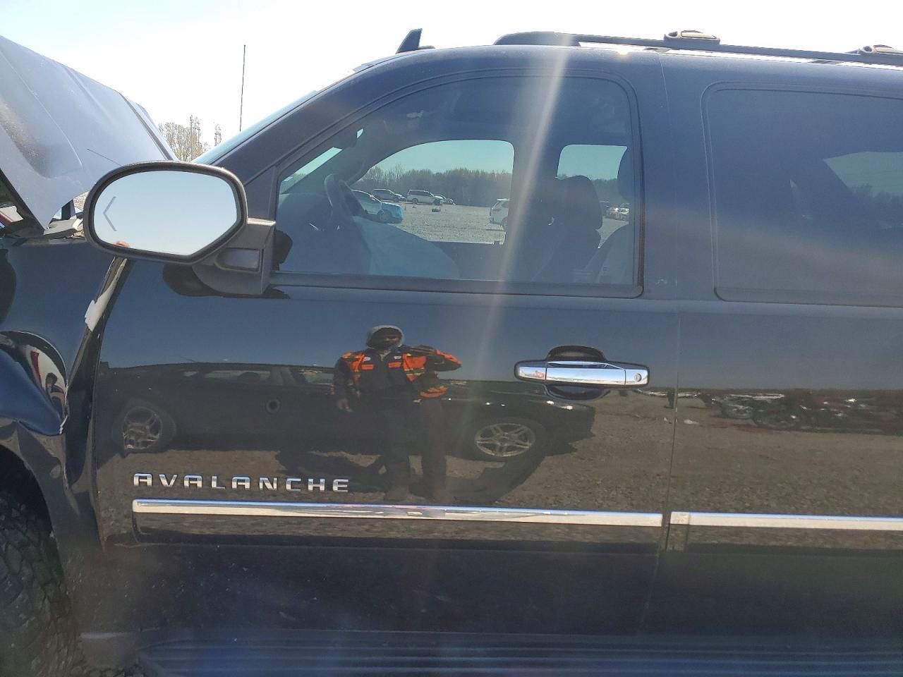2013 Chevrolet Avalanche LTZ