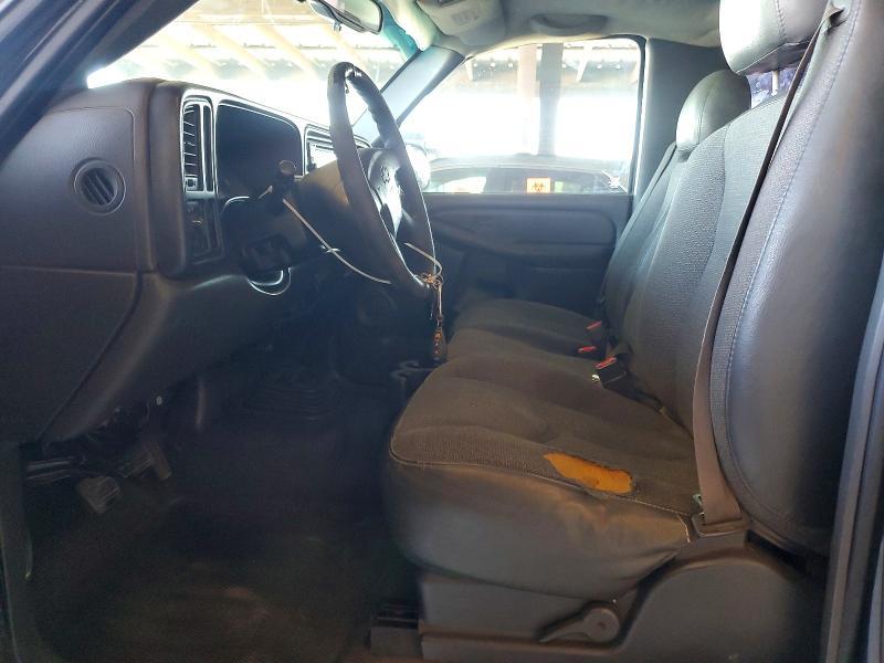 2003 Chevrolet Silverado C1500