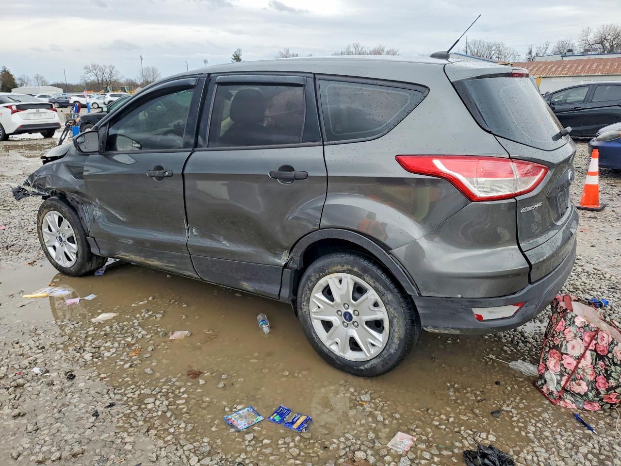 2016 Ford Escape s