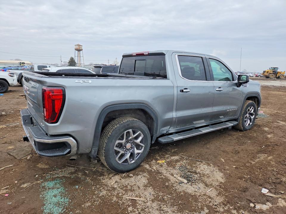 2025 GMC Sierra K1500 SLT