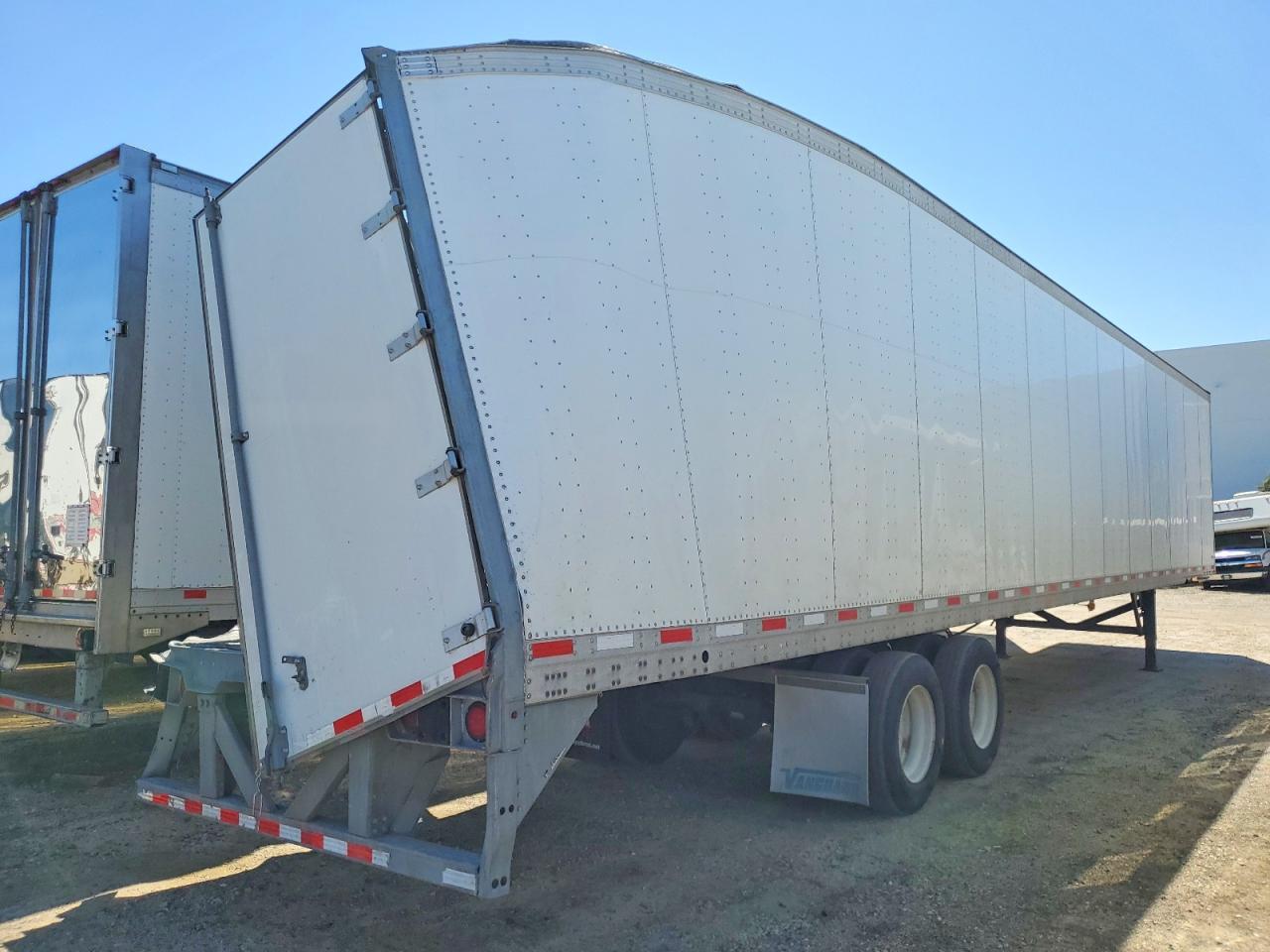 2021 Vanguard DRY Van Trailer