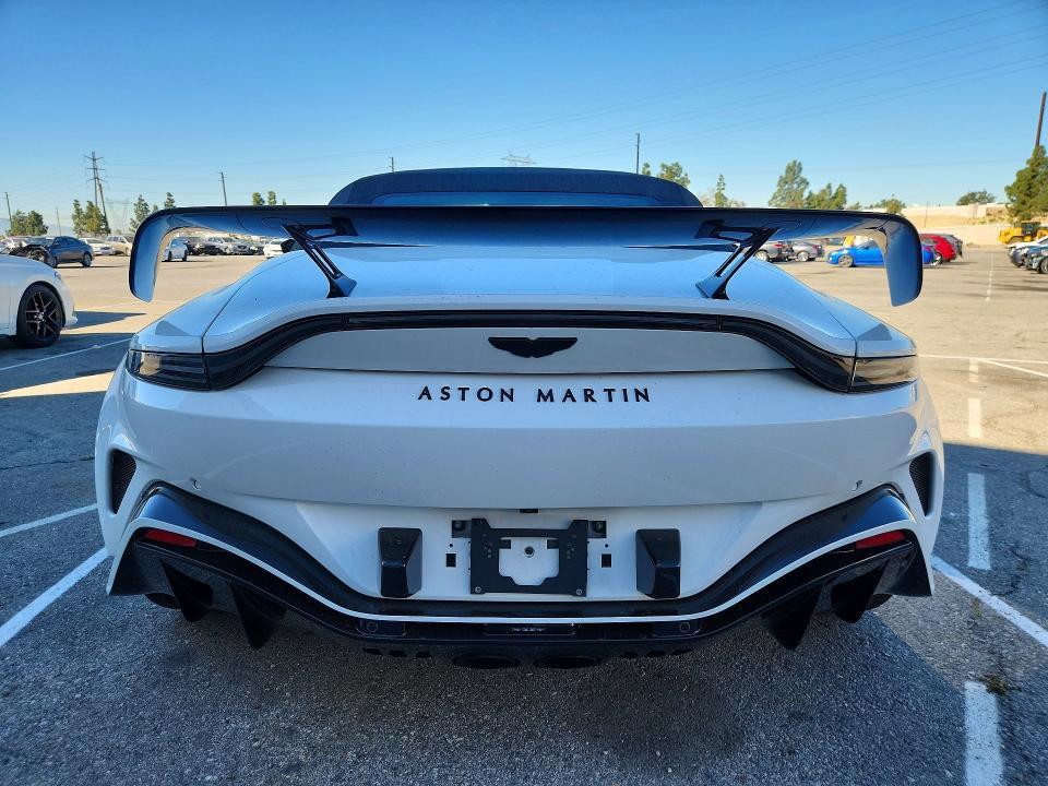 2023 Aston Martin Vantage