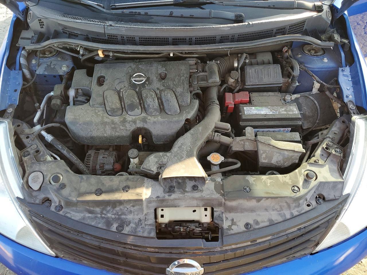2011 Nissan Versa 1.8 s