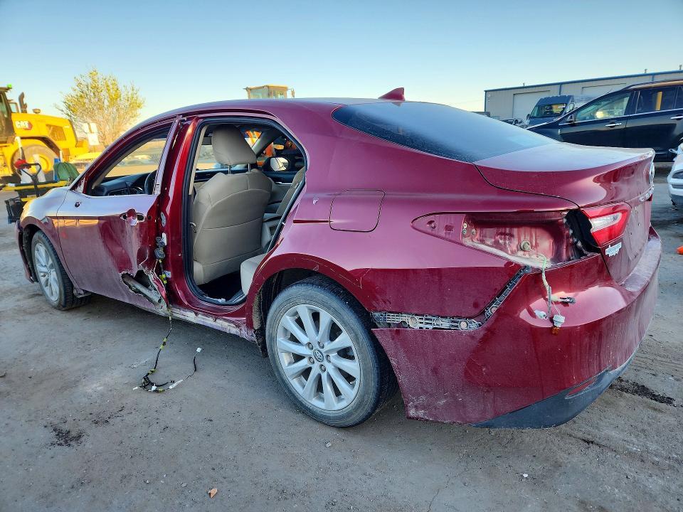 2019 Toyota Camry le