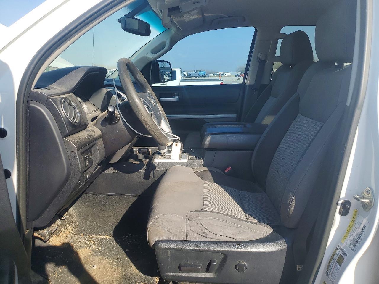 2016 Toyota Tundra SR5