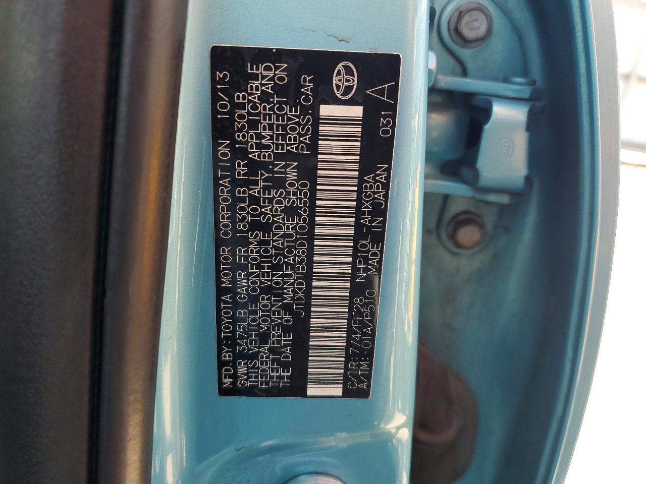 2013 Toyota Prius c Three