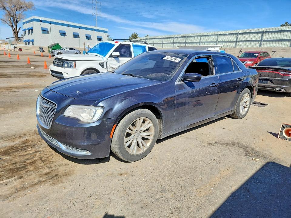 2017 Chrysler 300 Limited
