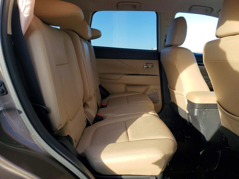 2018 Mitsubishi Outlander se