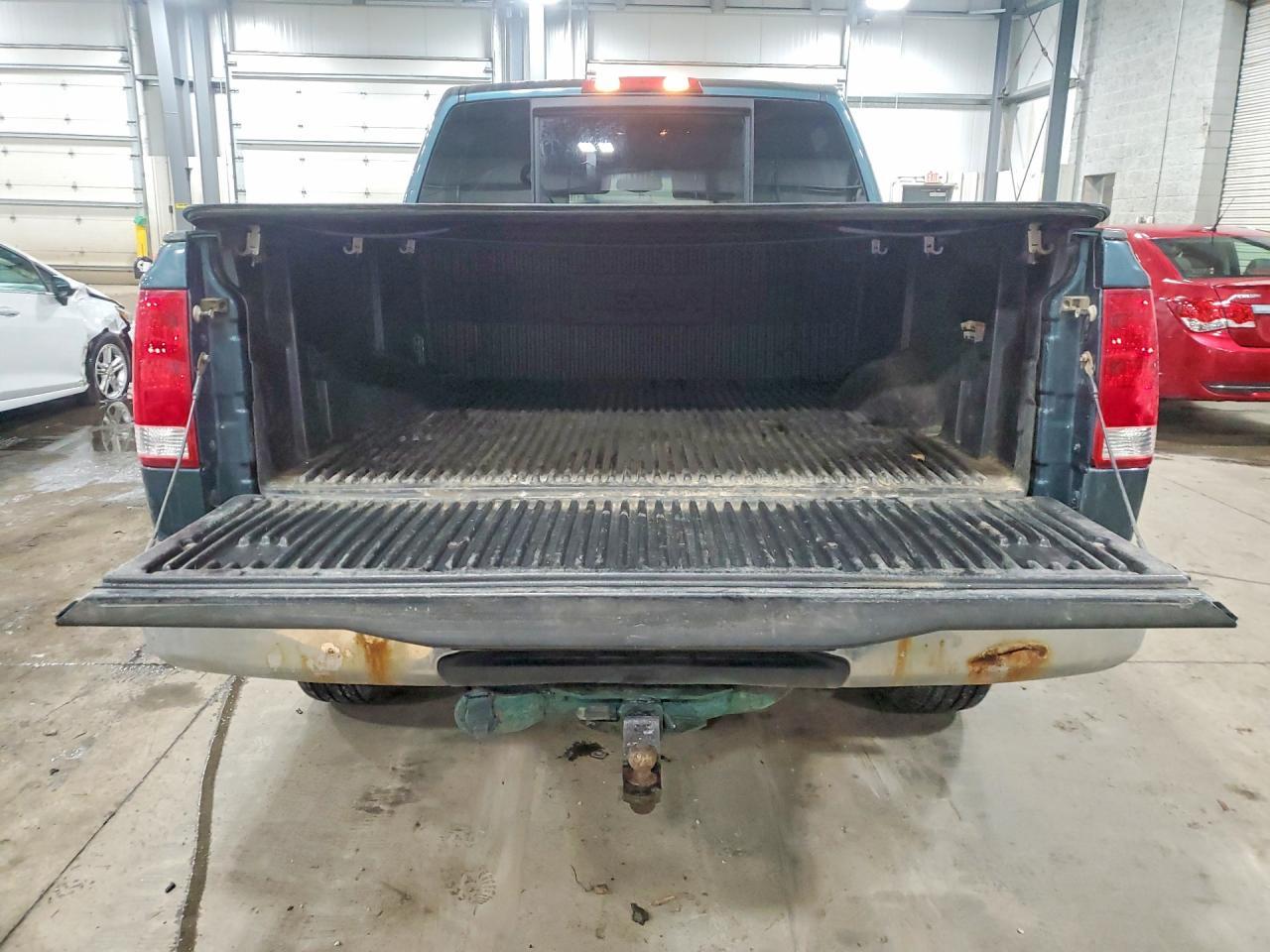 2005 Nissan Titan XE