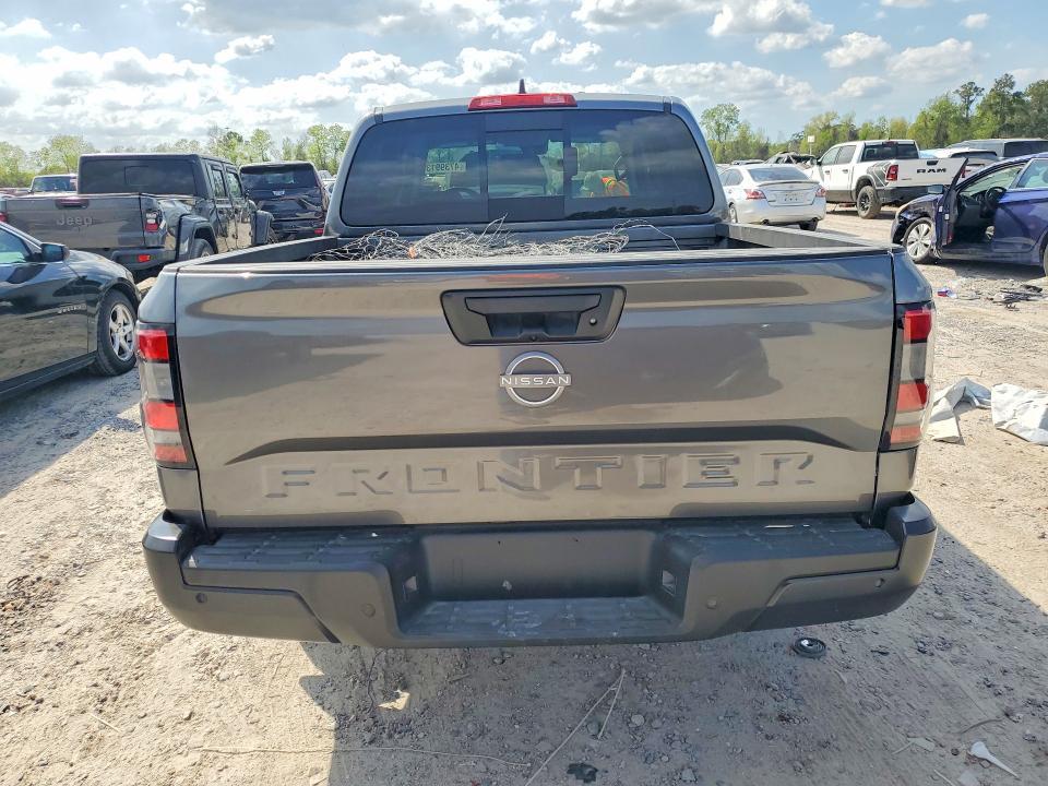 2025 Nissan Frontier S