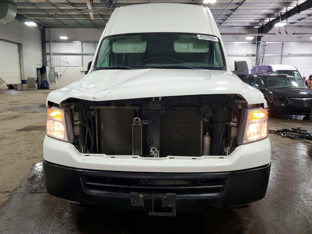 2013 Nissan NV 2500 HD S