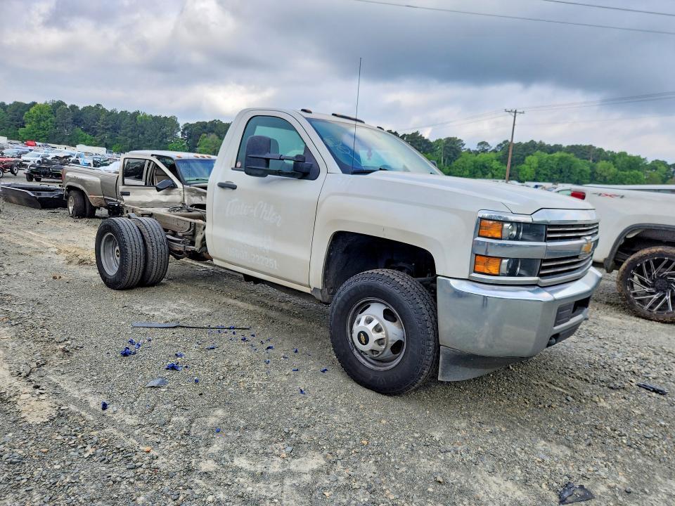 2016 Chevrolet Silverado Truck Cab AND Chassis