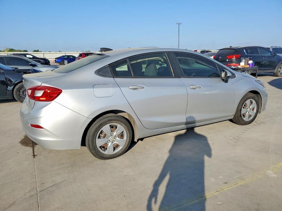 2018 Chevrolet Cruze ls