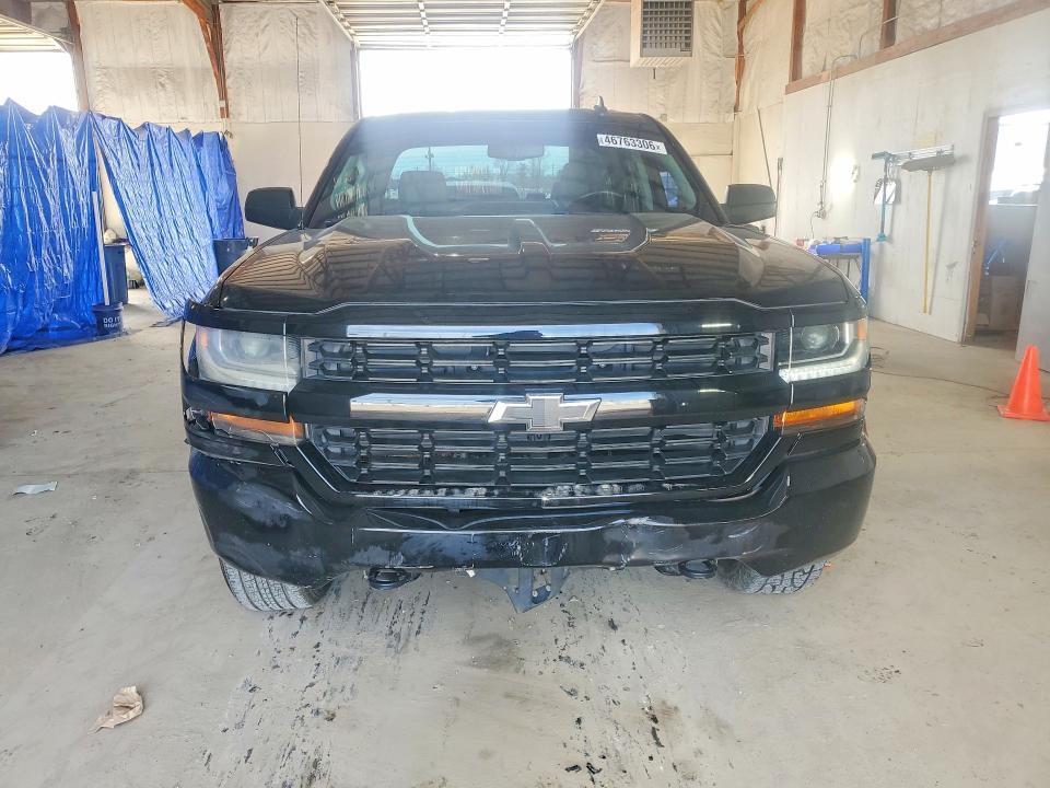 2018 Chevrolet Silverado K1500 Custom
