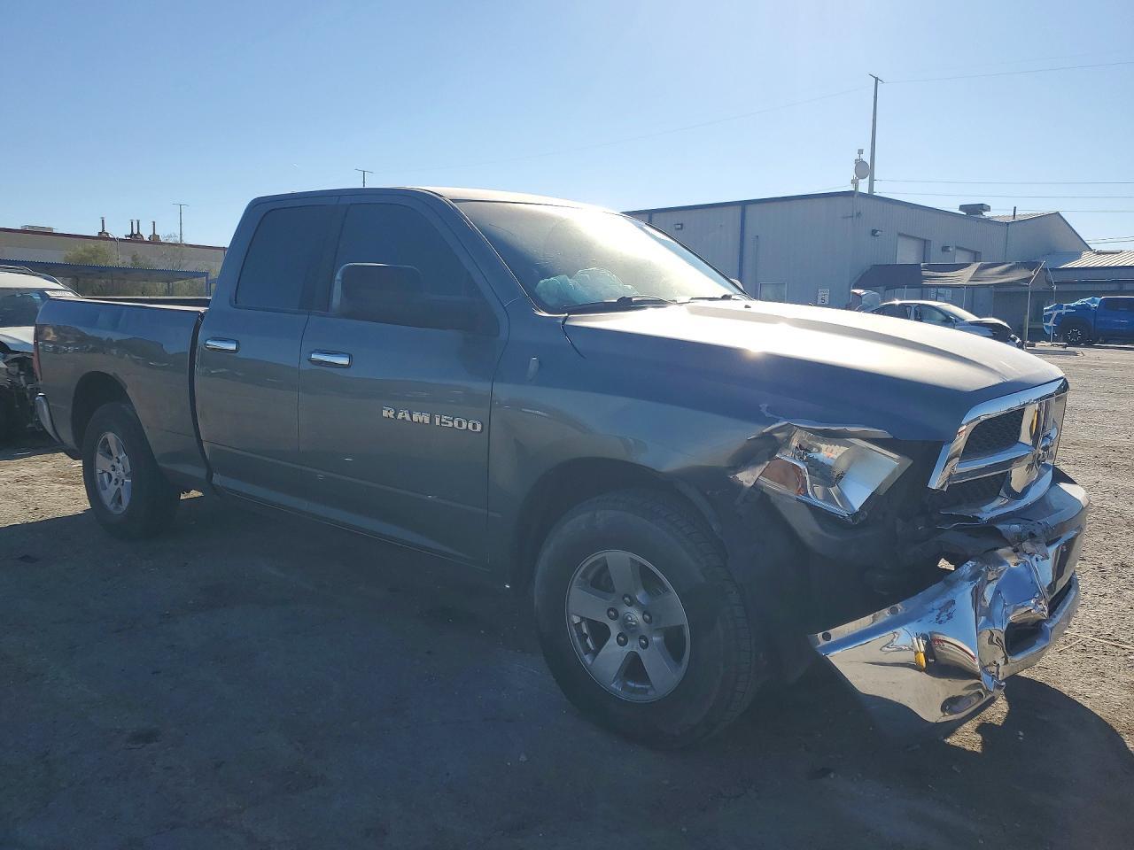 2012 Dodge RAM 1500 SLT