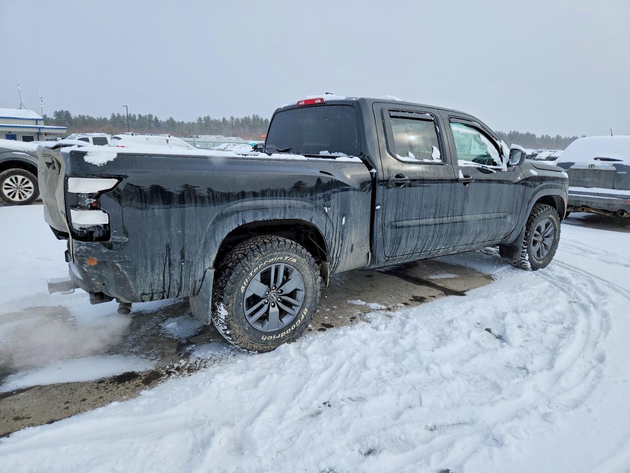 2025 Nissan Frontier sv