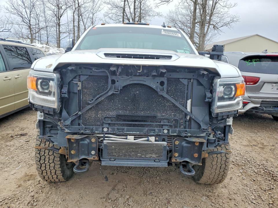 2018 GMC Sierra K2500 SLT