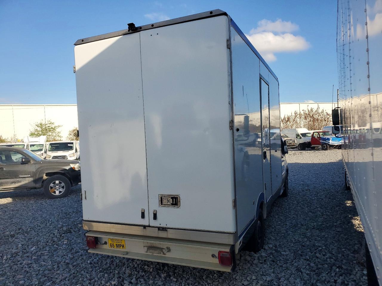 2020 Ford Transit Delivery Truck
