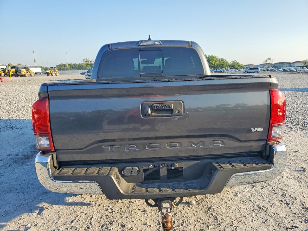 2020 Toyota Tacoma SR5 V6