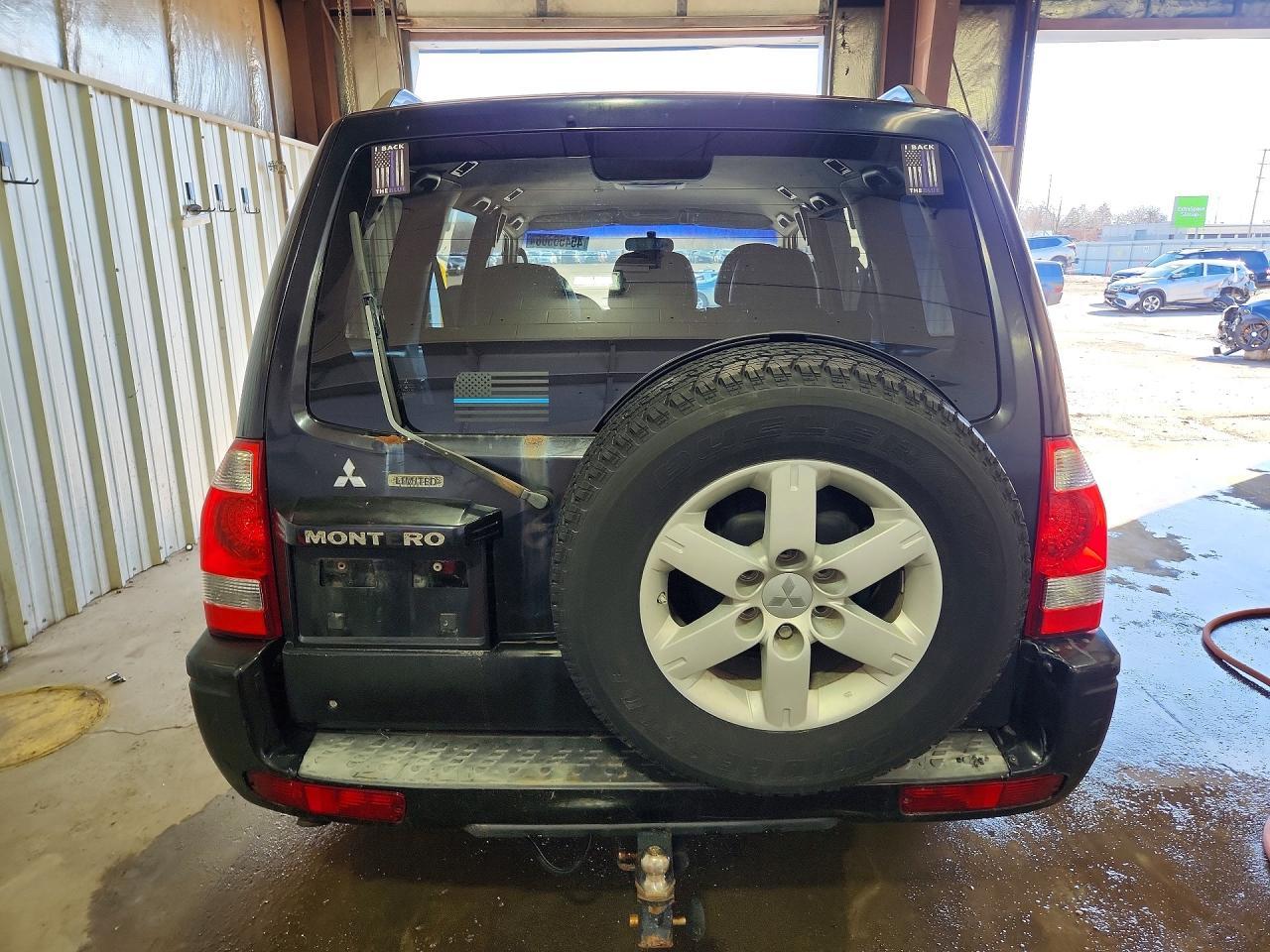 2005 Mitsubishi Montero Limited