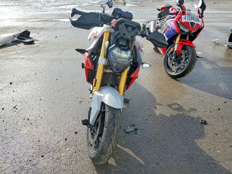 2020 BMW F 900 R