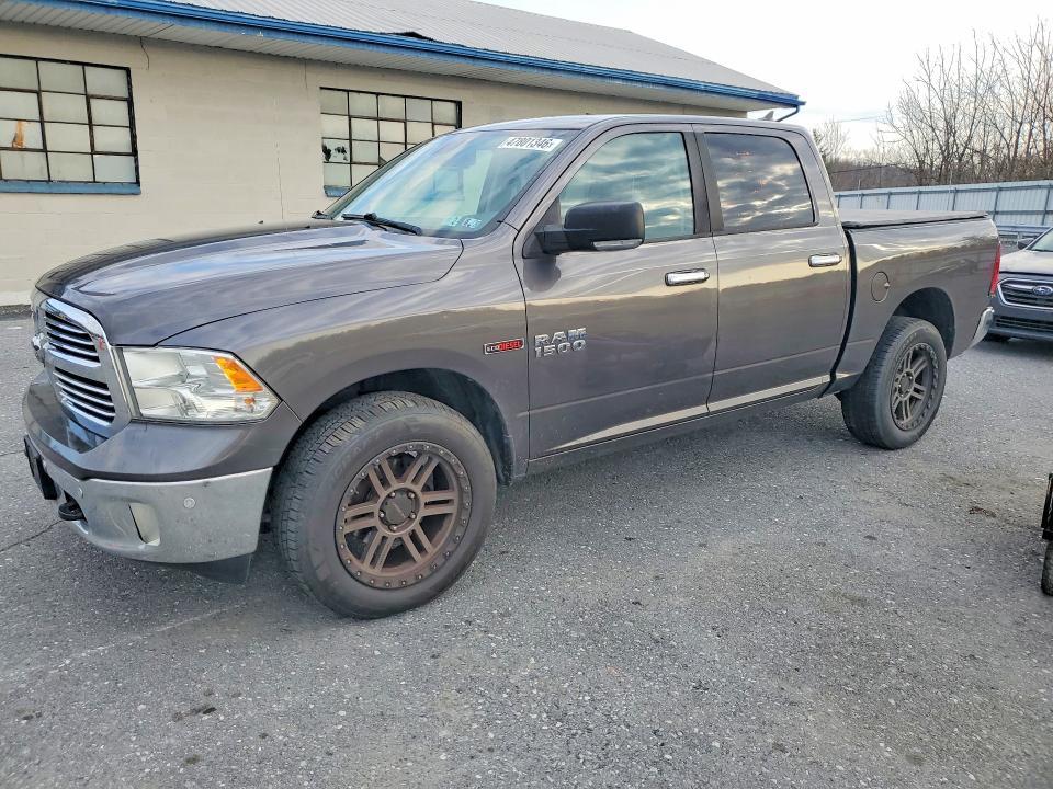 2015 Dodge RAM 1500 SLT