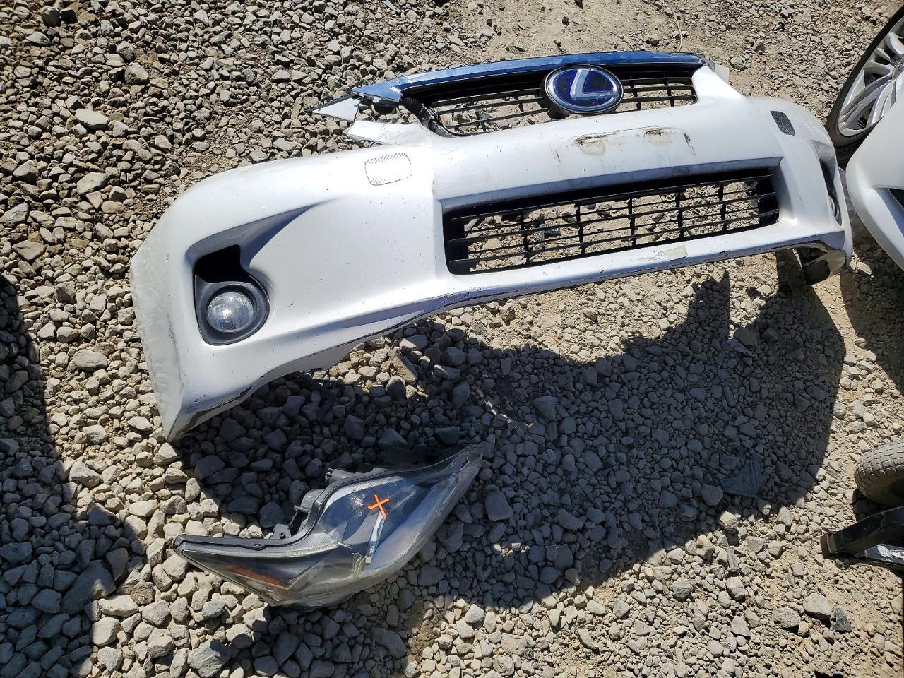 2013 Lexus Ct 200h Base