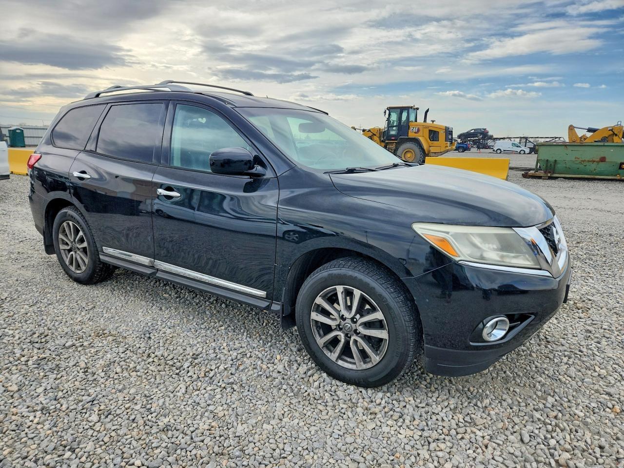 2014 Nissan Pathfinder sl