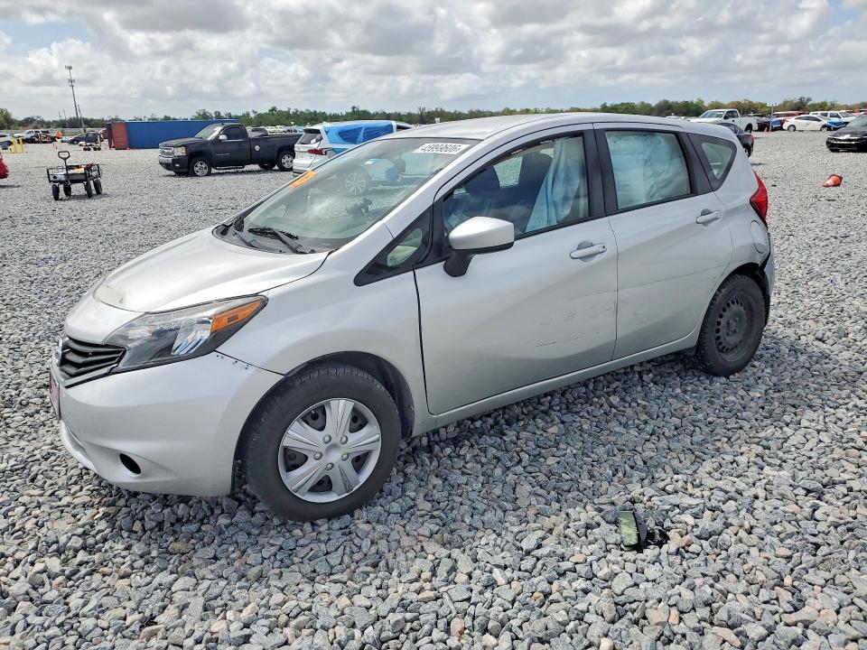 2016 Nissan Versa Note s Plus