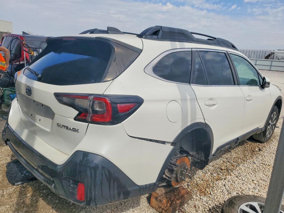 2021 Subaru Outback Premium