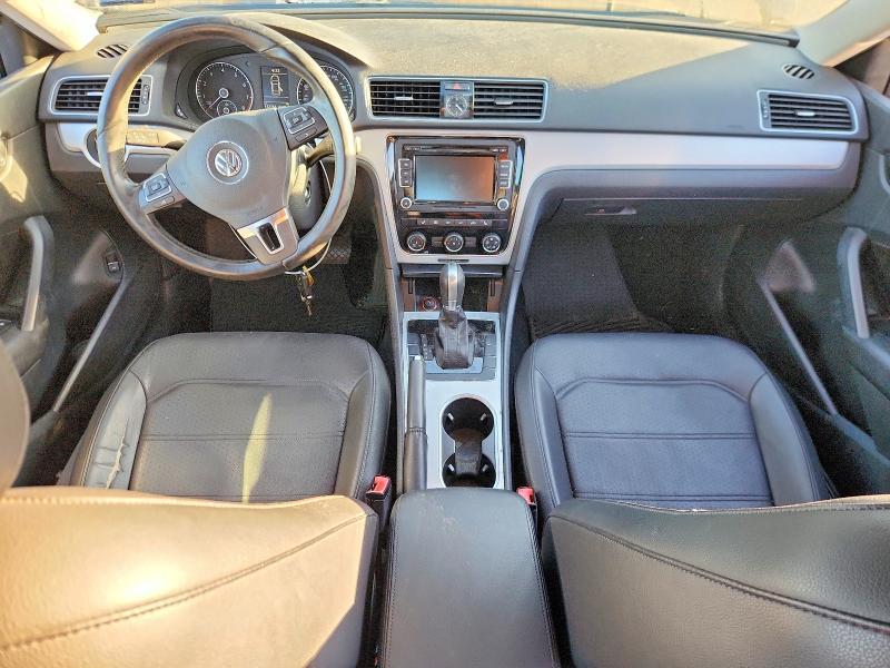2013 Volkswagen Passat se