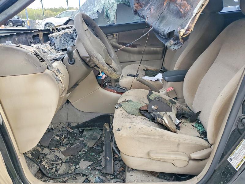 2005 Toyota Corolla le