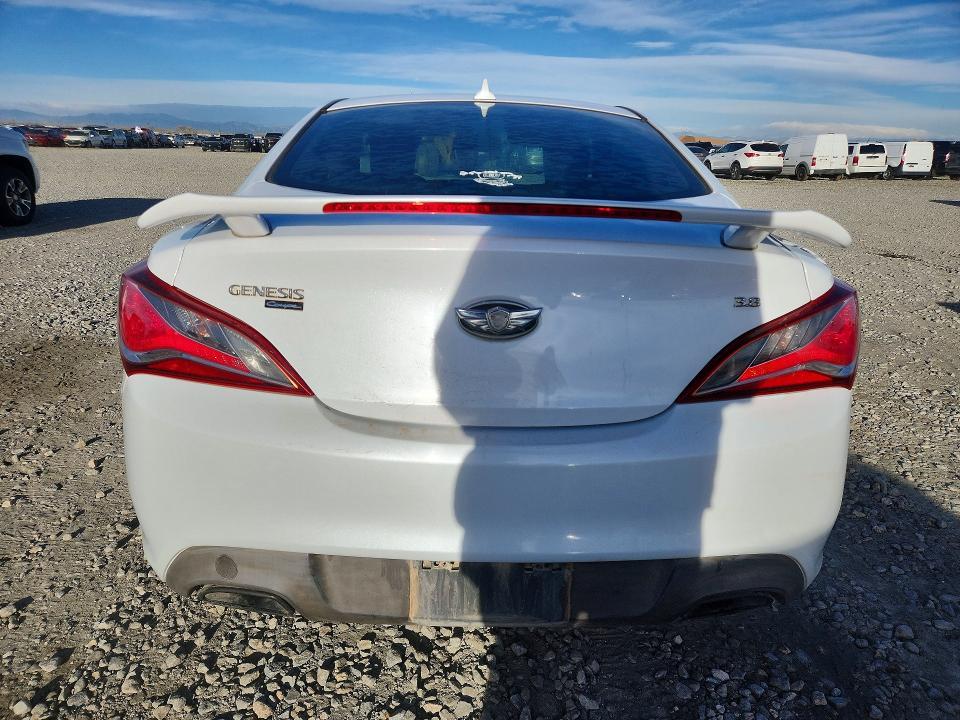 2013 Hyundai Genesis Coupe 3.8 Track