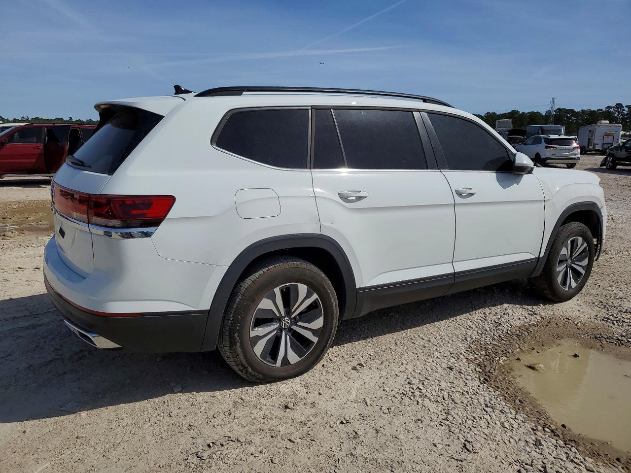 2025 Volkswagen Atlas se