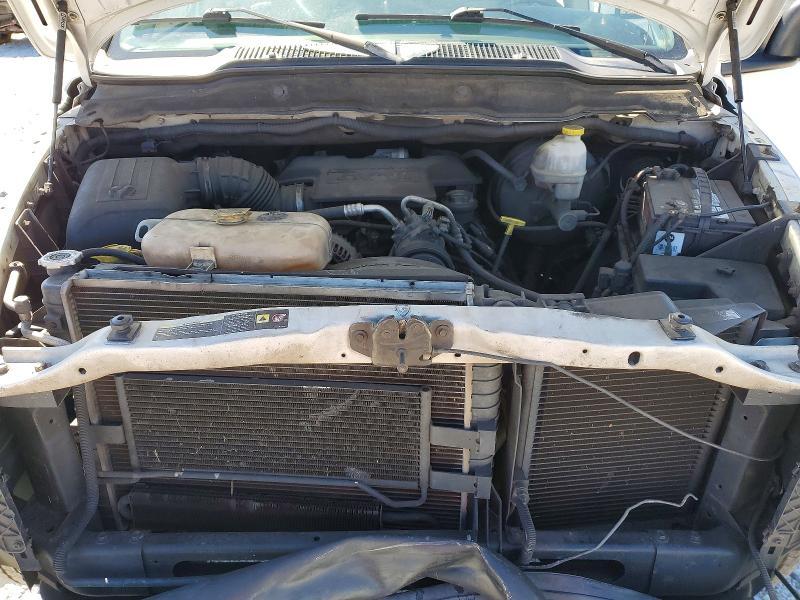 2004 Dodge RAM 1500 ST