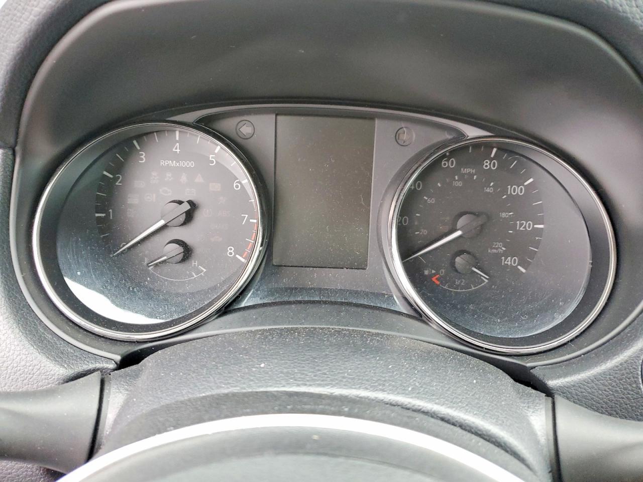 2017 Nissan Rogue sv