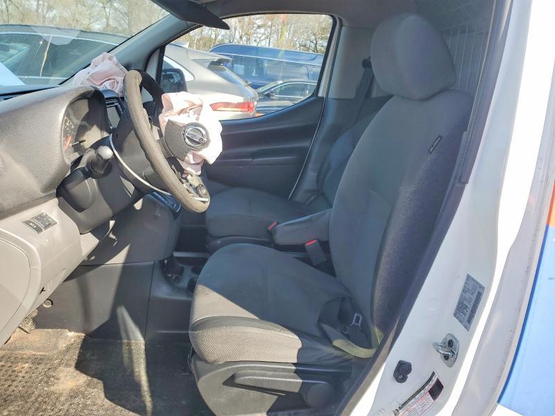 2017 Nissan NV200 SV
